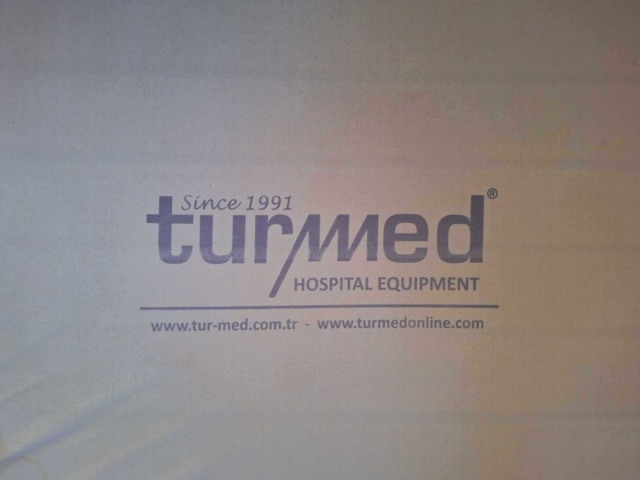 Болнично легло С МАТРАК, МНОГО запазено