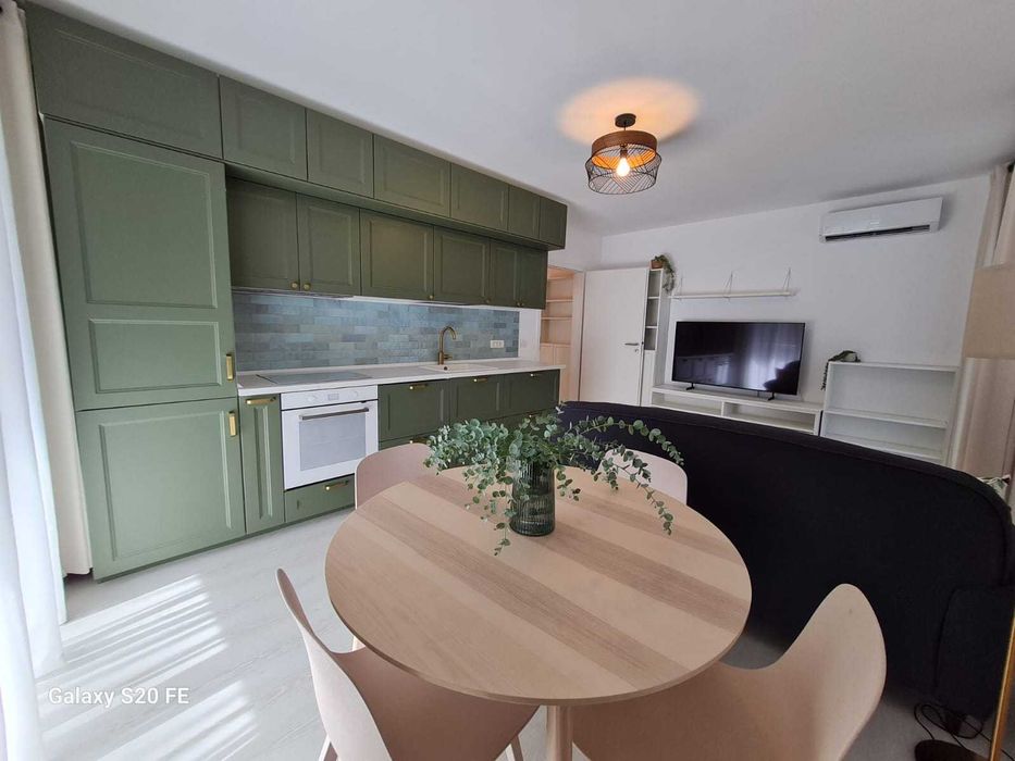 Apartament 3 camere cu curte Sud Plaza