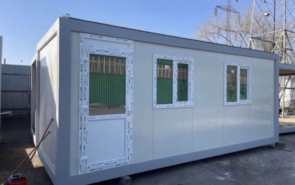 Vand containere modulare personalizate