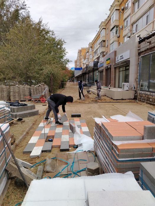 Укладка брусчатки Поребрики бордюры искусственный газон