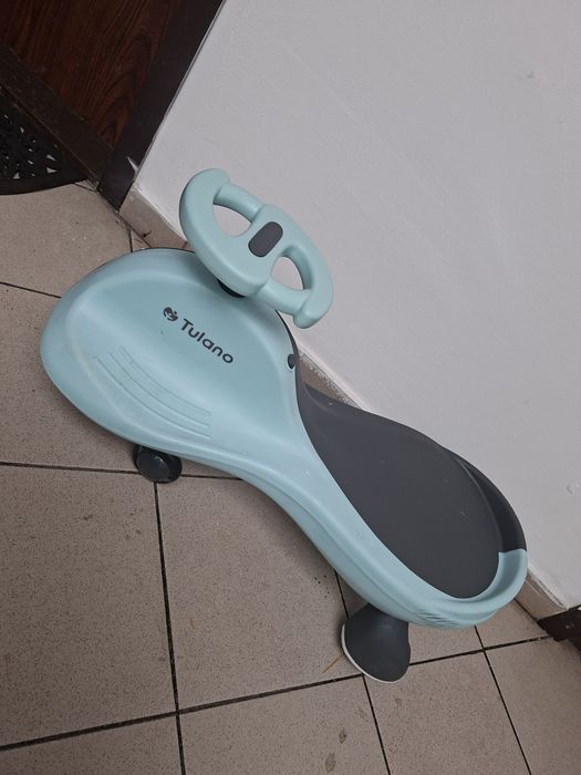 Mașinuța pentru copii gravitațional noua