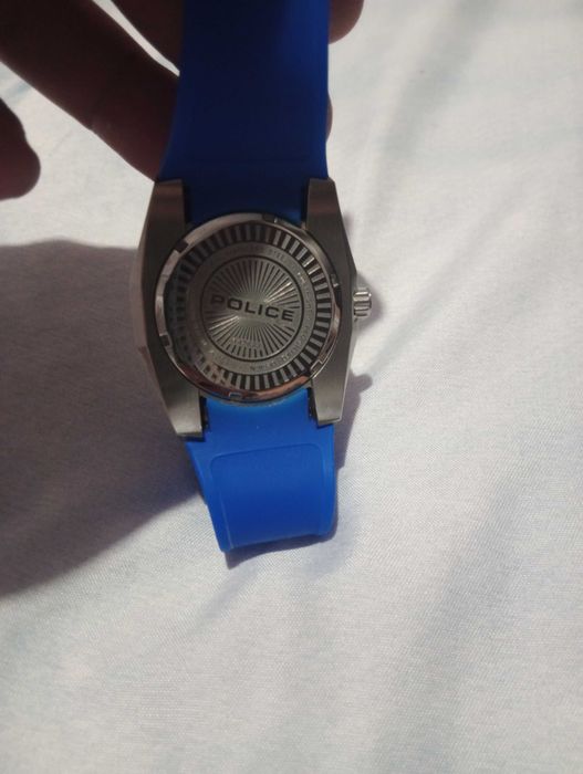 Часовник POLICE