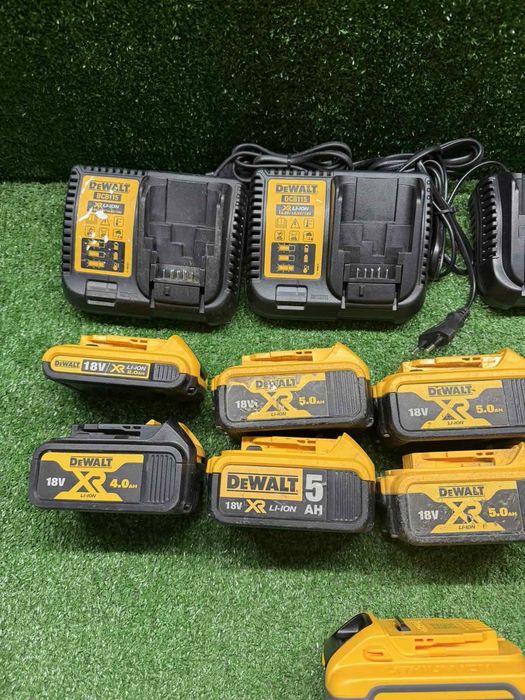 Батерии и зарядни на DeWALT