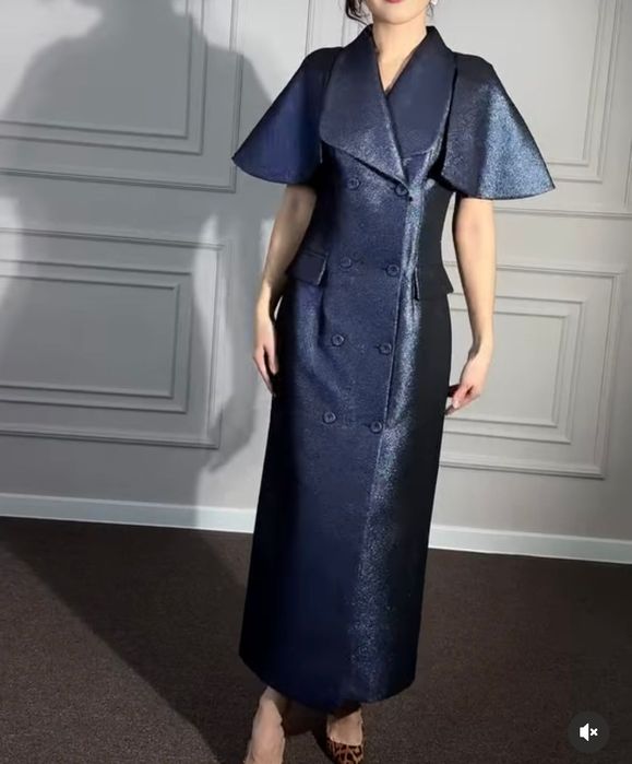 Продам платья недорого