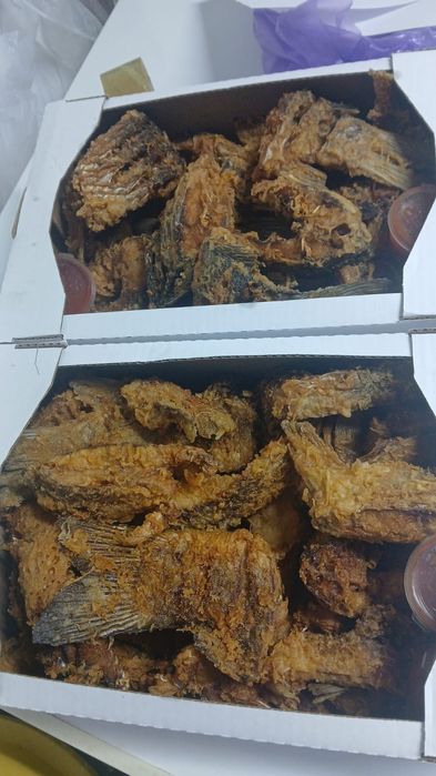 Рыбы хрустящие, жареные сазан,карась