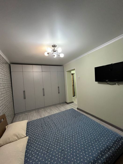 Квартира по часам2000