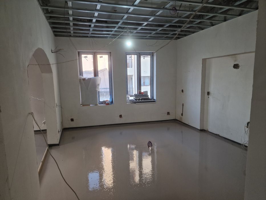 Sapă fluida de ipsos