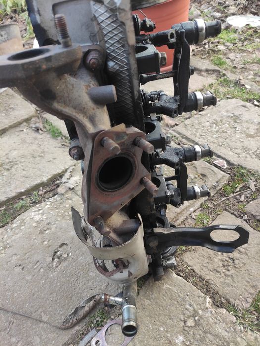 Продавам глава Mazda 6 GH 2.0 дизел 143 коня