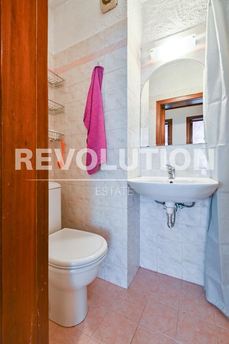 Дава се под наем Многостаен апартамент в София, Стрелбище - 117 кв.м за 650 € - Снимка #9