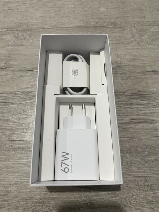 Продам Redmi note 13 pro