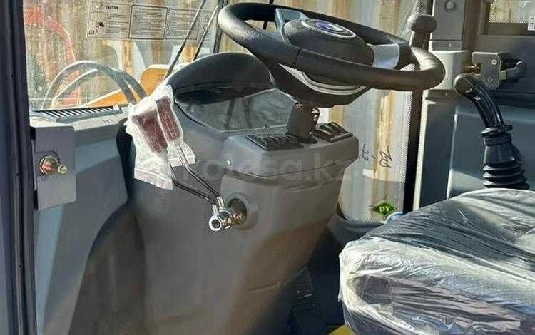 фронтальный погрузчик JGM 618E