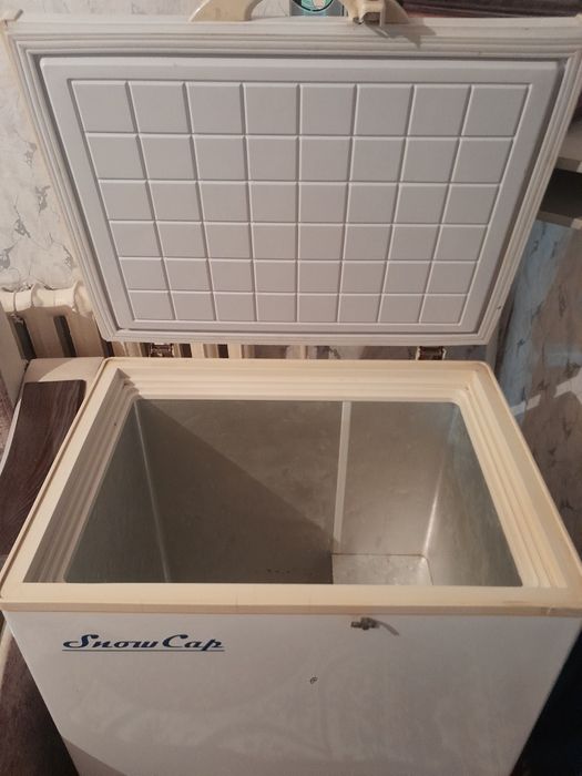 Продам морозильник