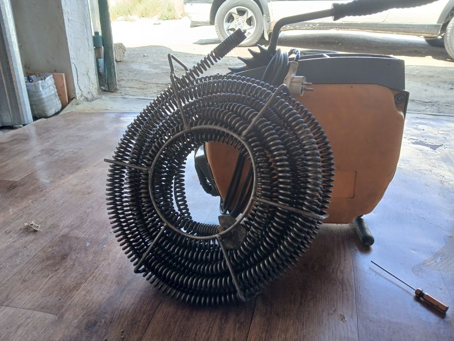 Сантехник чистка