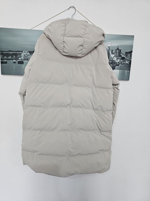 Geaca de dama  eleganta de iarna zara marime L stare perfecta