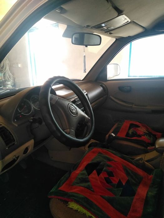 Продам машину Land mark