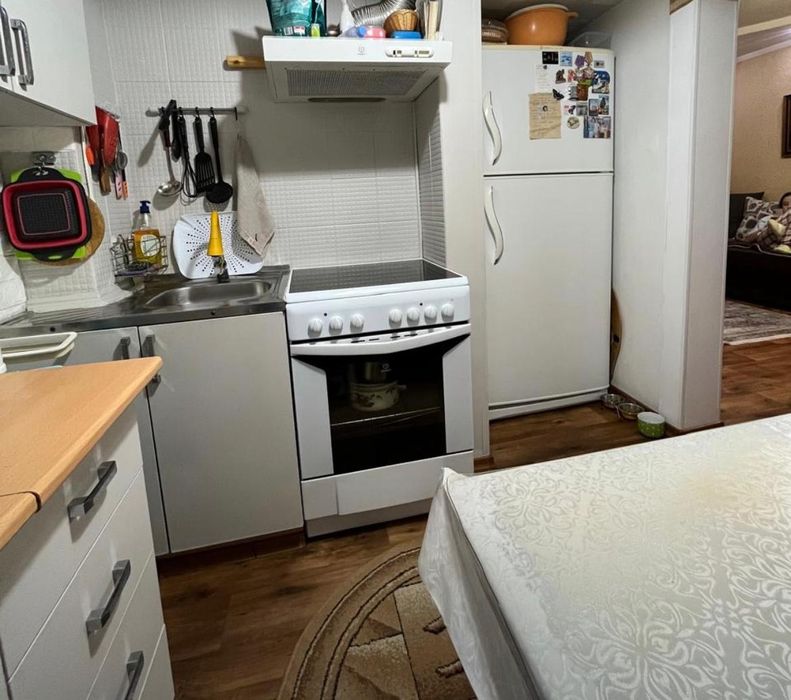 Продам 2  ком. квартиру.