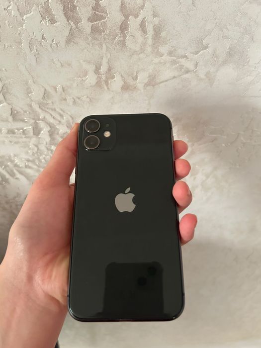 iPhone... 11 акб 73