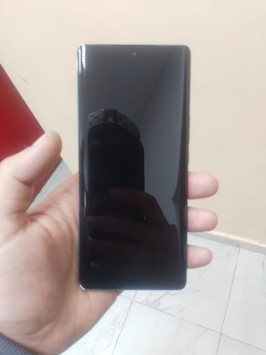 Honor x9a  в хорошим состаянии