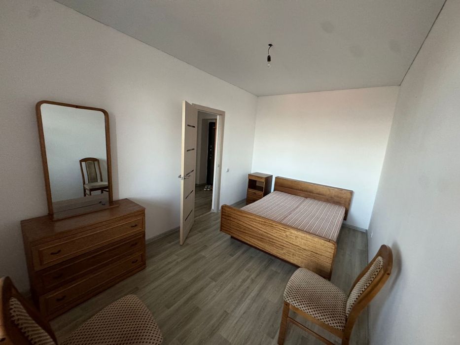 Кровать с тумбой