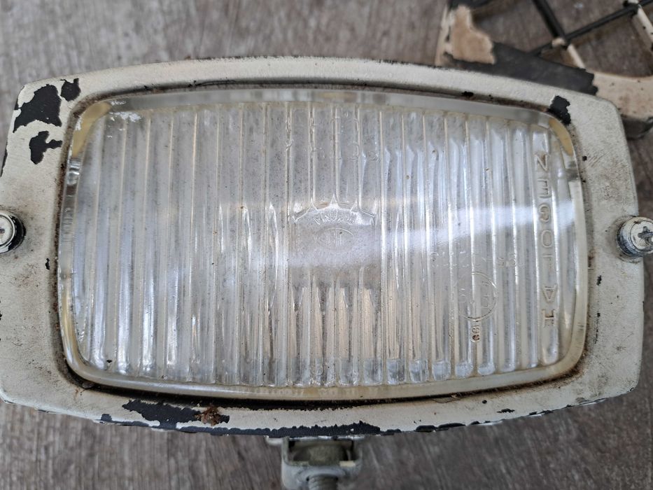 Poiectoare Elba  model vechi