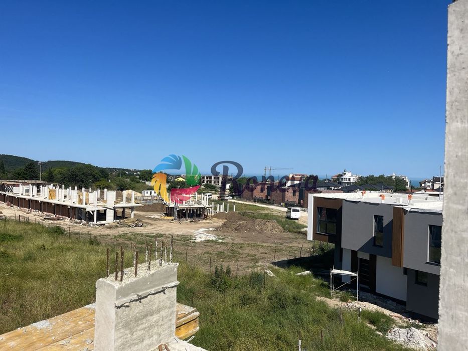 Къща в Варна-Виница площ 240 цена 400000