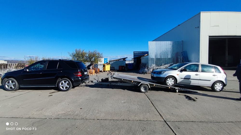 Inchirieri remorci si platforme auto .Inchiriez remorci .Tractari auto