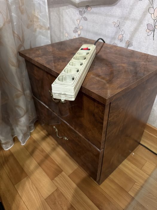 Продам спальный гарнитур