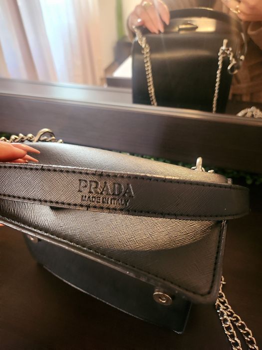 PRADA дамска чанта