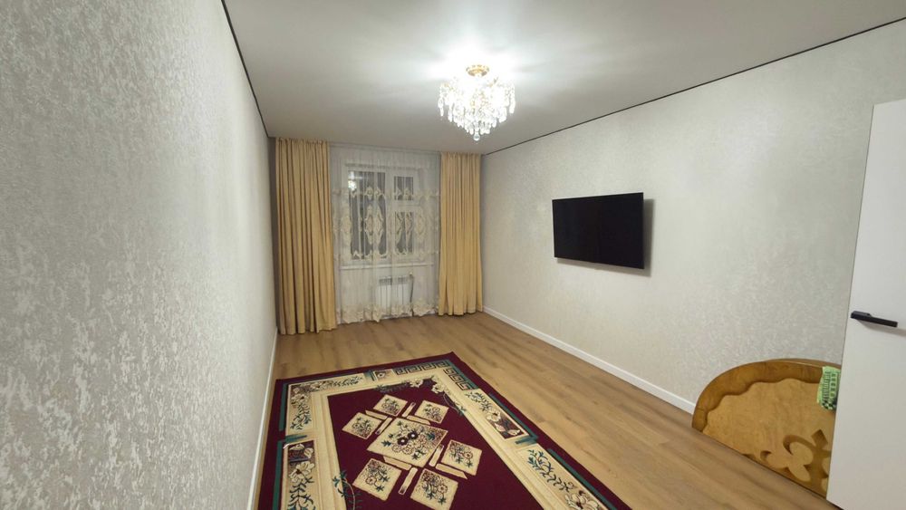 Продам 2х комн квартиру в 19 мкр