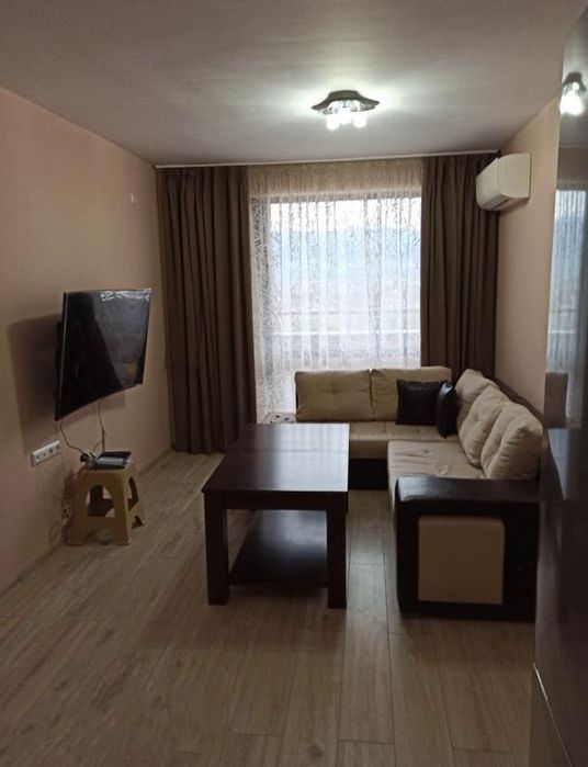 Дава се под наем Двустаен апартамент в Пловдив, Южен - 70 кв.м за 365 € - Снимка #1