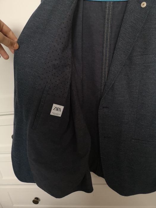 Sacouri bărbătești cambrate