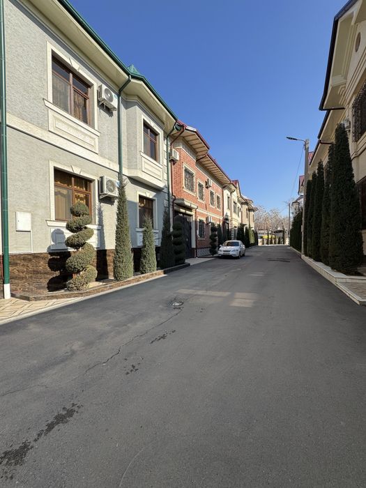 Дом участок евродом Юнусабад