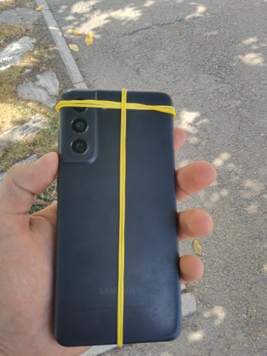 Продам S21 Fe срочно