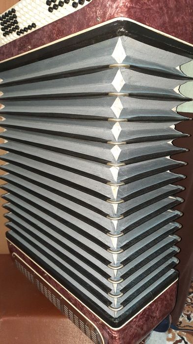 Баян "Киров". Фирма "Мелодия".