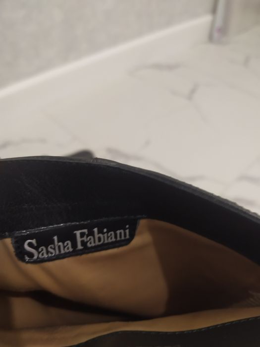 Продам женские сапожки