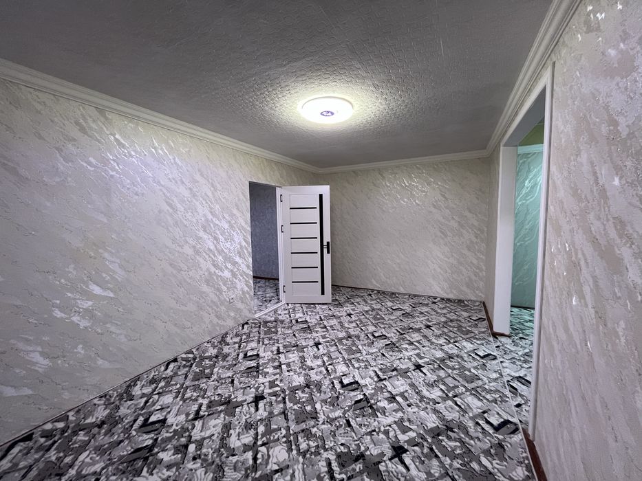 Фрунза массив Нурхонда 2 хонали тайёр хонадон сотилади