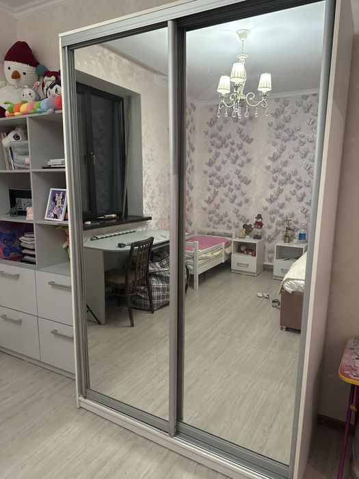 продам шкаф выдвижной