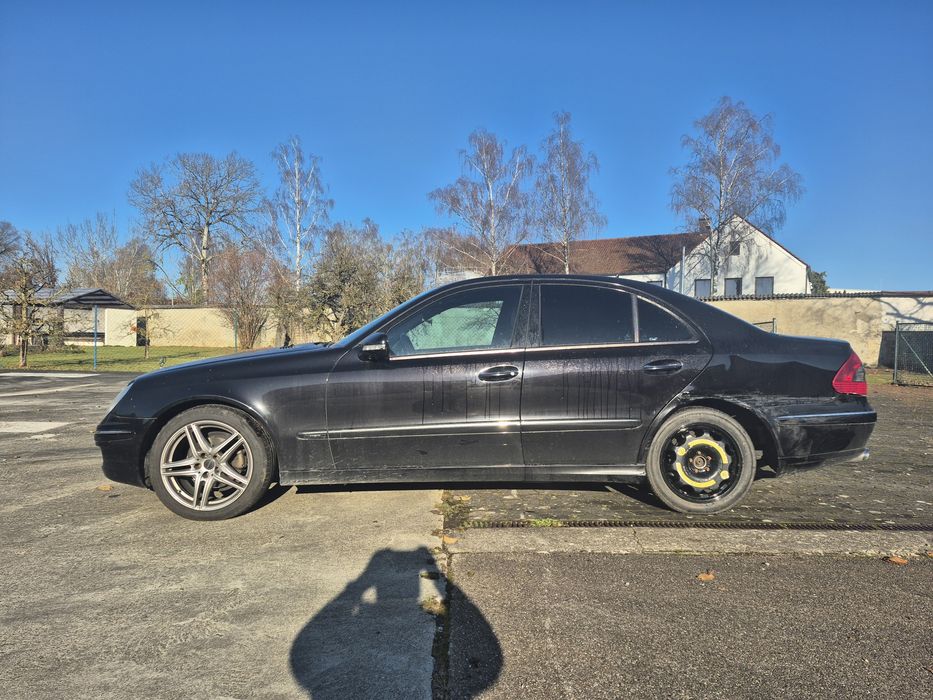 Mercedes e320 avangarde facelift  v6 2008
