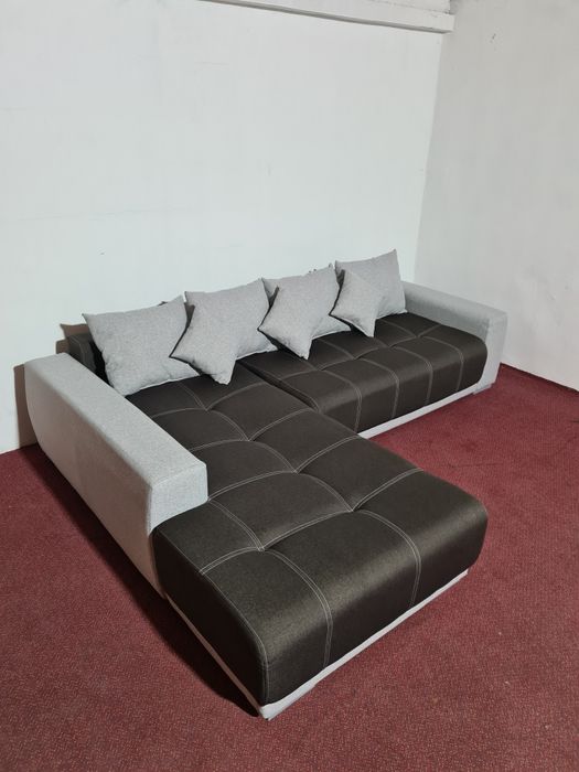 Colțare extensibile în stare impecabila