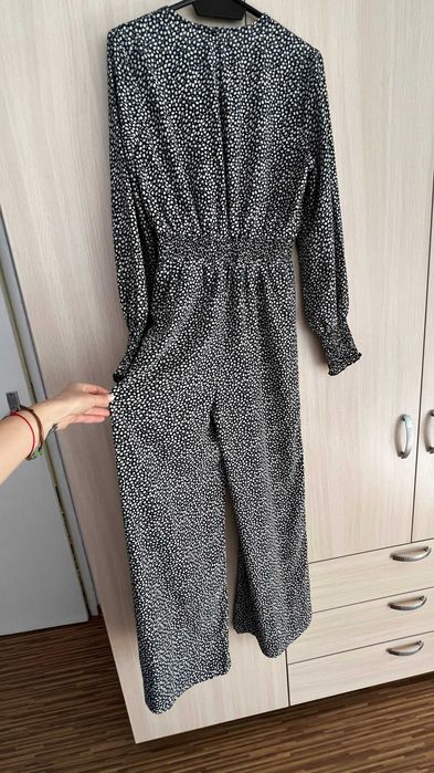 H&M гащеризон с разкроен крачол, XS - 14€