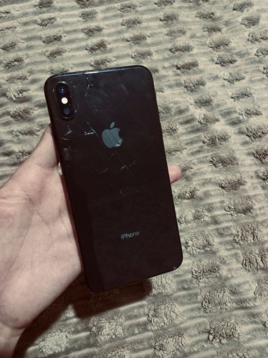 Iphone Xs max sotiladi