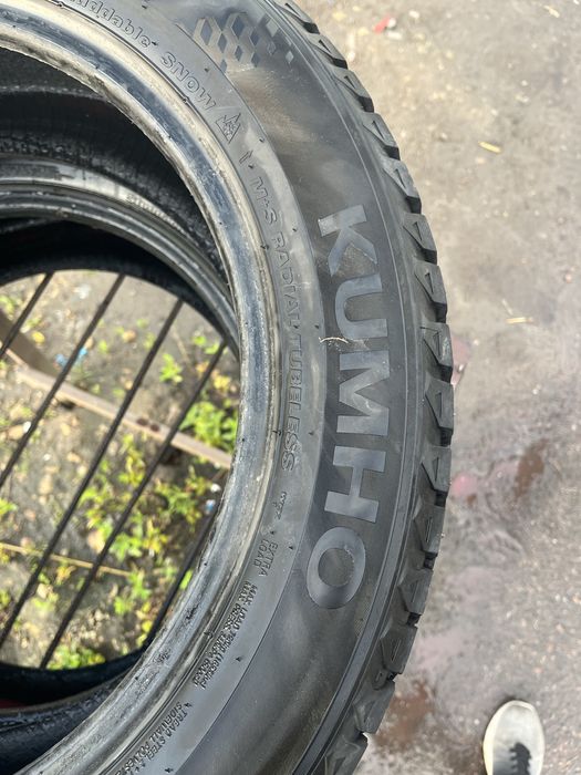 Шины Kumho 215/55/R17