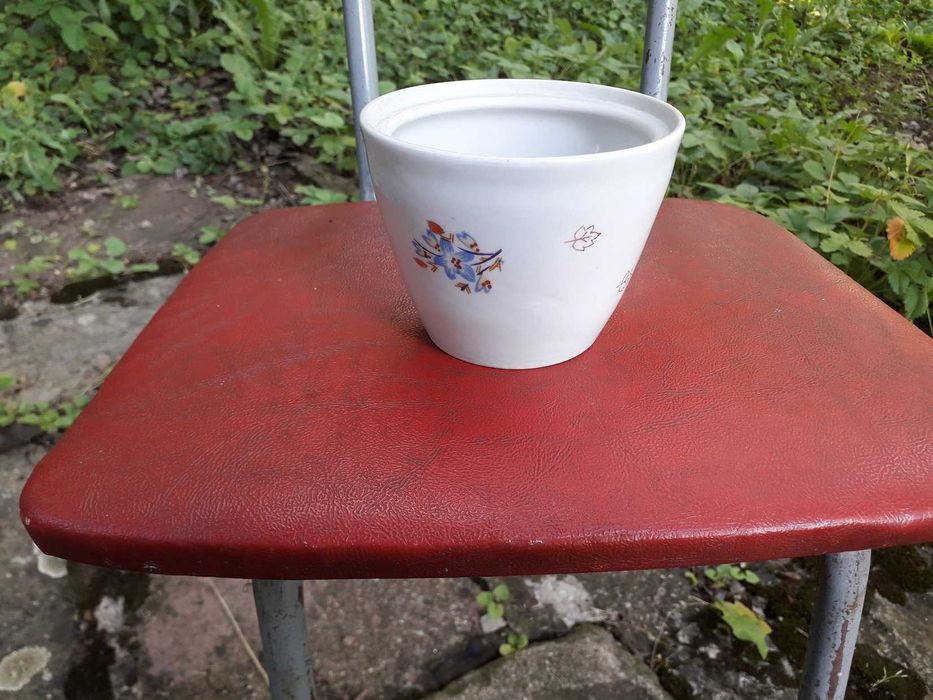 Продавам разни порцеланови изделия