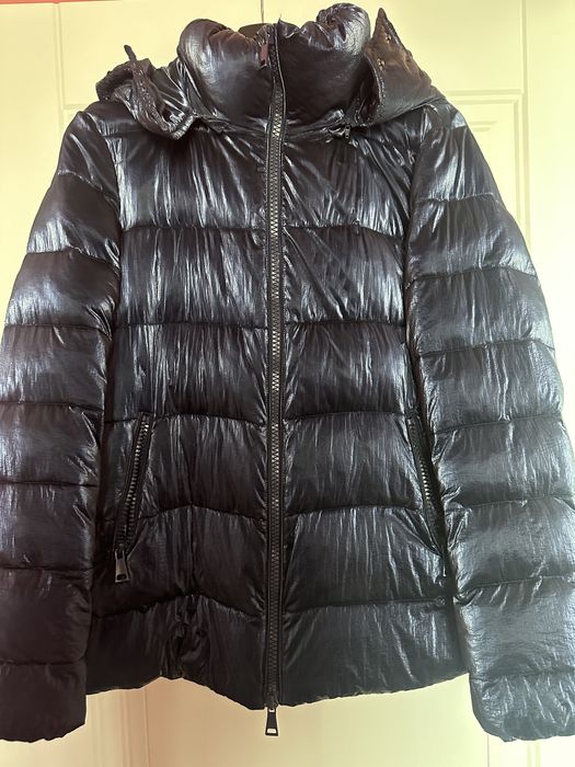 Продаю пальто  Куртка италия