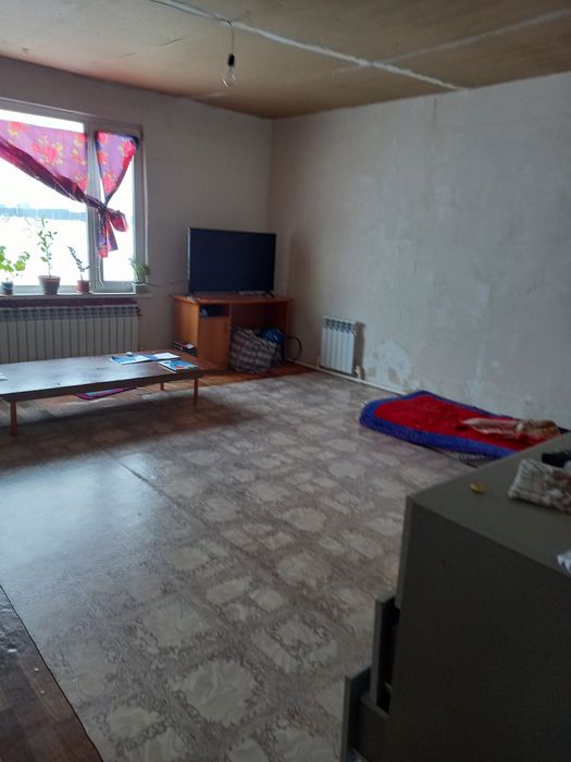 Продам дом возле новой школы