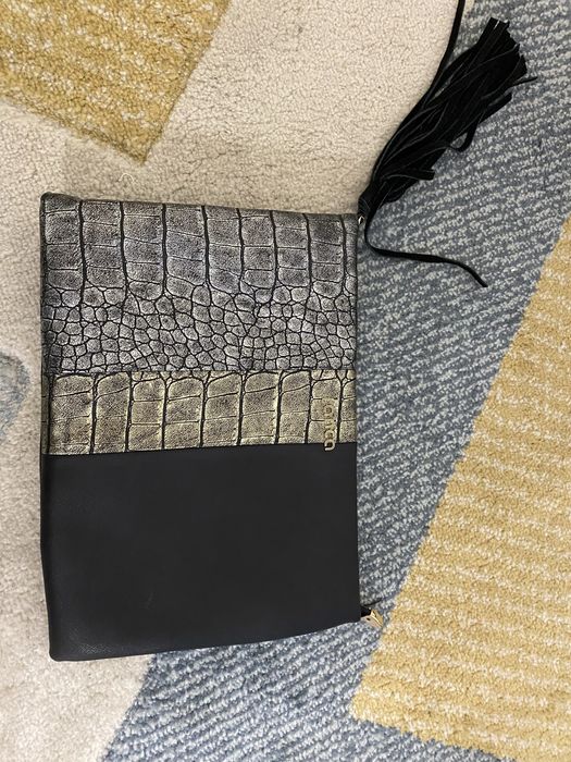 Дамска чанта тип клъч