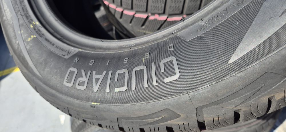 235 55 17 Vredestein M+S