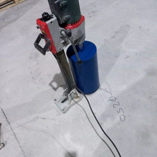 Beton buzish Almazni reskada beton kesish