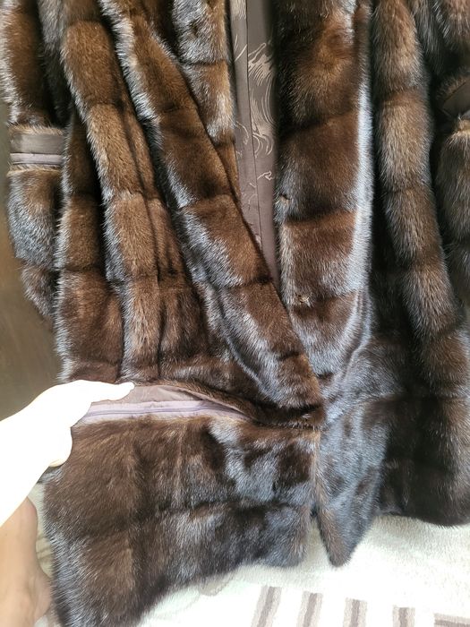 Продам шубу р.48-50-52