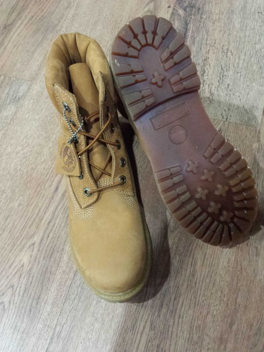 Bocanci dama TIMBERLAND 6 inch premium originali noi piele nubuck waterproof 35 si 40